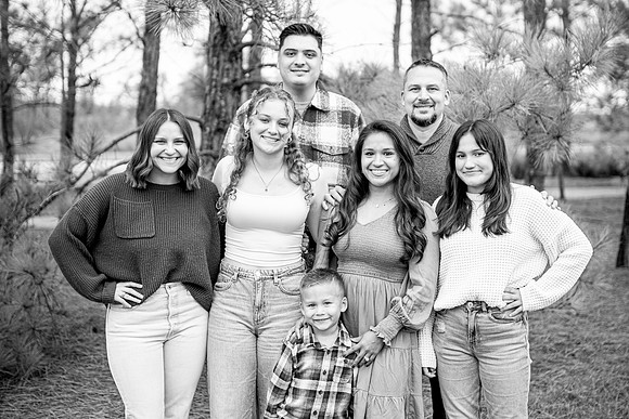 CON fam-5